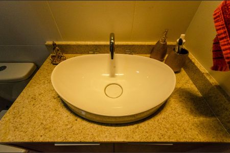 Apartamento para alugar com 86m², 2 quartos e 2 vagasBanheiro