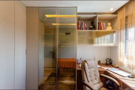 Apartamento para alugar com 86m², 2 quartos e 2 vagasQuarto