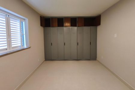 Casa à venda com 136m², 3 quartos e 8 vagasQuarto 3