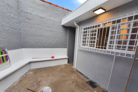 Casa à venda com 136m², 3 quartos e 8 vagasQuintal
