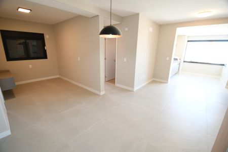 Sala de apartamento à venda com 2 quartos, 105m² em Jardim Planalto, Campinas