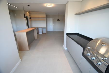 Apartamento à venda com 105m², 2 quartos e 2 vagasSala