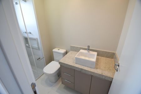 Apartamento à venda com 105m², 2 quartos e 2 vagasBanheiro Suíte 1