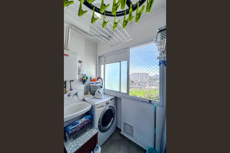 Apartamento à venda com 69m², 2 quartos e 1 vagaÁrea de Serviço