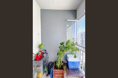 Apartamento à venda com 69m², 2 quartos e 1 vagaVaranda