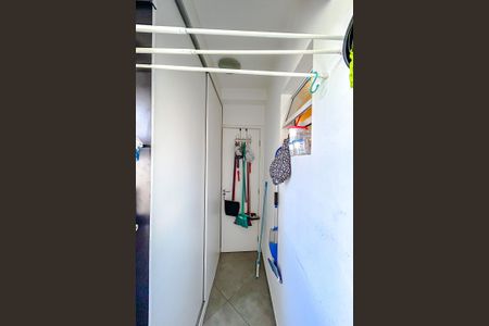 Apartamento à venda com 69m², 2 quartos e 1 vagaÁrea de Serviço