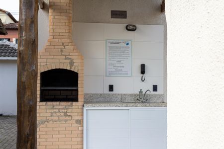 Apartamento para alugar com 47m², 2 quartos e 1 vagaÁrea comum - Churrasqueira