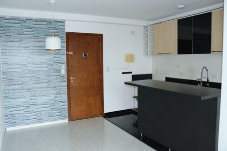Apartamento para alugar com 2 quartos, 56m² em Jardim Marilu, Cotia