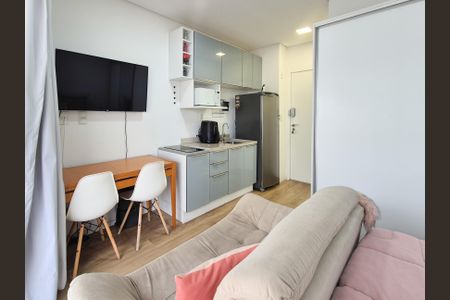 Suíte  de kitnet/studio para alugar com 1 quarto, 26m² em Indianópolis, São Paulo