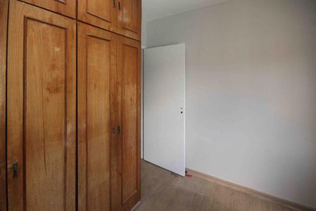 Casa à venda com 320m², 3 quartos e 3 vagasQuarto