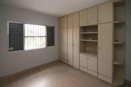 Casa à venda com 320m², 3 quartos e 3 vagasSuite 02