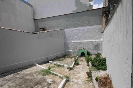 Casa à venda com 320m², 3 quartos e 3 vagasQuintal