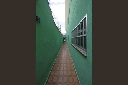 Casa à venda com 320m², 3 quartos e 3 vagasCorredor