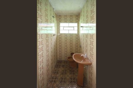 Casa à venda com 320m², 3 quartos e 3 vagasBanheiro da Edicula