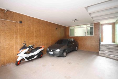 Casa à venda com 320m², 3 quartos e 3 vagasGaragem