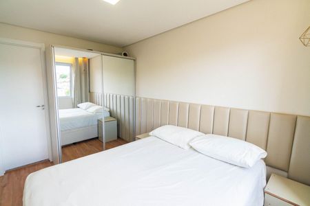 Suite de apartamento para alugar com 1 quarto, 28m² em Jardim Itacolomi, São Paulo