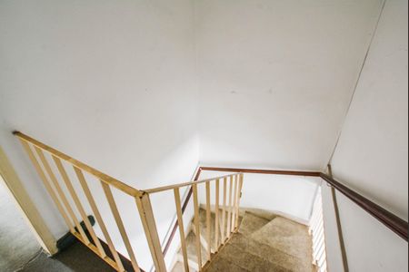 Escada de casa à venda com 2 quartos, 98m² em Casa Branca, Santo André