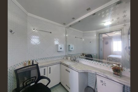 Apartamento para alugar com 136m², 3 quartos e 2 vagasBanheiro Suíte 2