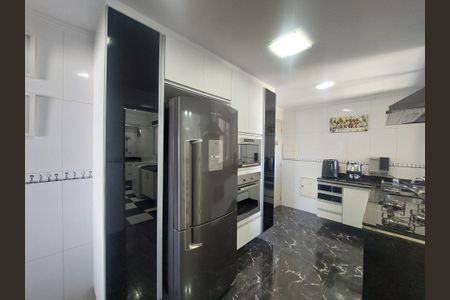 Apartamento para alugar com 136m², 3 quartos e 2 vagasCozinha