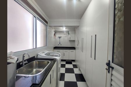 Apartamento para alugar com 136m², 3 quartos e 2 vagasÁrea de Serviço