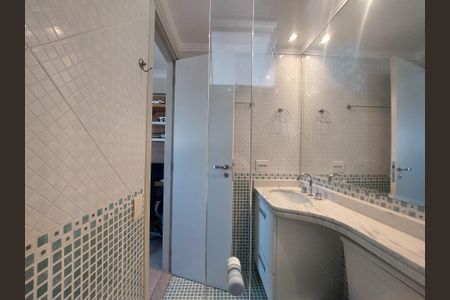 Apartamento para alugar com 136m², 3 quartos e 2 vagasBanheiro Suíte 3
