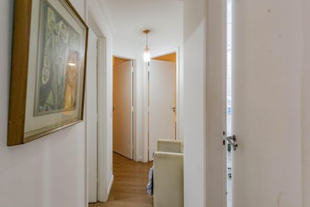 Apartamento para alugar com 76m², 3 quartos e 1 vagaCorredor