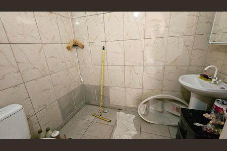 Casa à venda com 200m², 6 quartos e 3 vagas Casa à venda com 200m², 6 quartos e 3 vagasEdícula 2