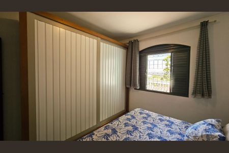 Casa à venda com 200m², 6 quartos e 3 vagas Casa à venda com 200m², 6 quartos e 3 vagasQuarto 1