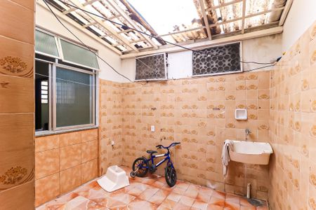 Apartamento para alugar com 60m², 2 quartos e 1 vagaÁrea de Serviço