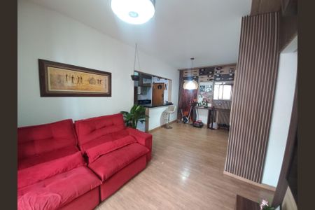 Apartamento para alugar com 83m², 2 quartos e 1 vagaSala