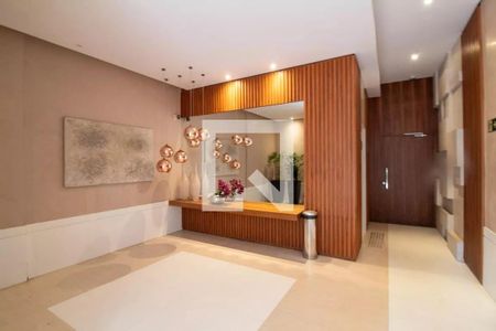 Apartamento à venda com 165m², 4 quartos e 3 vagas Apartamento à venda com 165m², 4 quartos e 3 vagasÁrea Comum