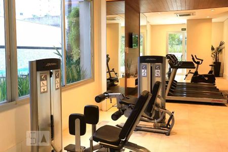 Apartamento à venda com 165m², 4 quartos e 3 vagas Apartamento à venda com 165m², 4 quartos e 3 vagasÁrea Comum