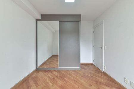Apartamento à venda com 165m², 4 quartos e 3 vagas Apartamento à venda com 165m², 4 quartos e 3 vagasQuarto 2