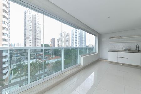 Apartamento à venda com 165m², 4 quartos e 3 vagas Apartamento à venda com 165m², 4 quartos e 3 vagasVaranda