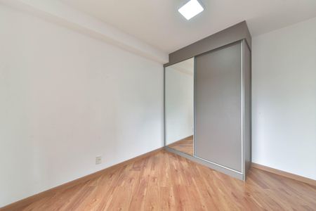 Apartamento à venda com 165m², 4 quartos e 3 vagas Apartamento à venda com 165m², 4 quartos e 3 vagasQuarto 2