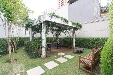 Apartamento à venda com 165m², 4 quartos e 3 vagas Apartamento à venda com 165m², 4 quartos e 3 vagasÁrea Comum