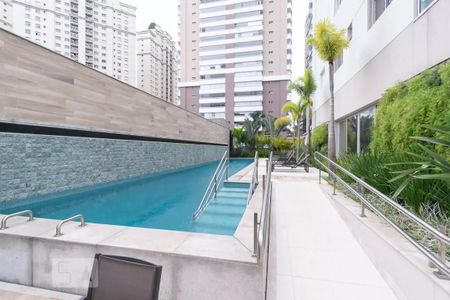 Apartamento à venda com 165m², 4 quartos e 3 vagas Apartamento à venda com 165m², 4 quartos e 3 vagasÁrea Comum