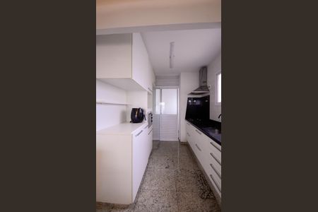 Apartamento para alugar com 84m², 2 quartos e 2 vagasCozinha 