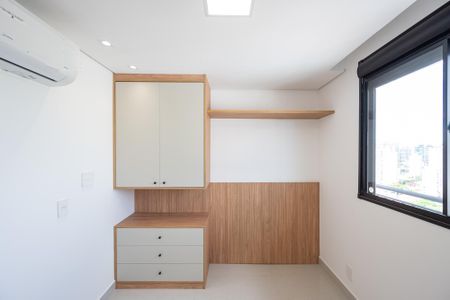 Apartamento à venda com 28m², 1 quarto e sem vaga Apartamento à venda com 28m², 1 quarto e sem vagaQuarto