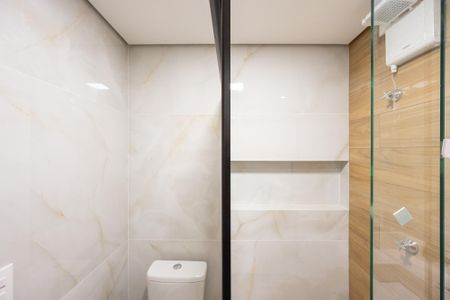 Apartamento à venda com 28m², 1 quarto e sem vaga Apartamento à venda com 28m², 1 quarto e sem vagaBanheiro Social