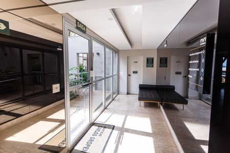 Apartamento à venda com 65m², 2 quartos e 2 vagasHall de entrada