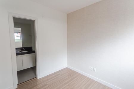 Suíte 1 de apartamento à venda com 2 quartos, 65m² em Cruzeiro, Belo Horizonte