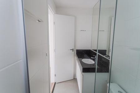 Apartamento à venda com 65m², 2 quartos e 2 vagasBanheiro da Suíte 1
