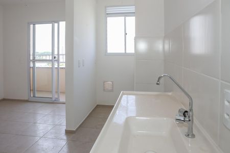 Apartamento à venda com 38m², 2 quartos e sem vagaCozinha e Área de Serviço