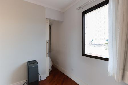 Apartamento para alugar com 84m², 2 quartos e 1 vaga Apartamento para alugar com 84m², 2 quartos e 1 vagaCloset da suíte