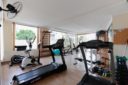 Apartamento para alugar com 84m², 2 quartos e 1 vaga Apartamento para alugar com 84m², 2 quartos e 1 vagaÁrea comum - Academia