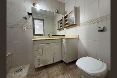 Casa para alugar com 150m², 4 quartos e 3 vagas