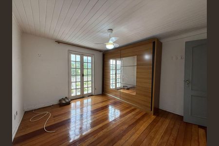 Casa para alugar com 150m², 4 quartos e 3 vagas