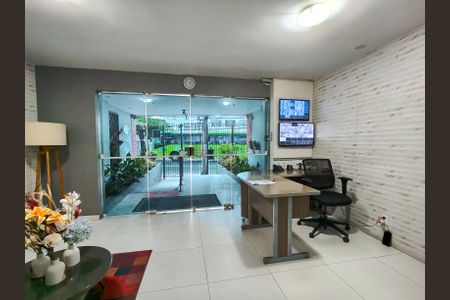 Apartamento à venda com 55m², 2 quartos e 1 vagaFachada e portaria