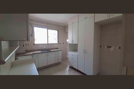 Apartamento para alugar com 65m², 2 quartos e sem vagaCozinha